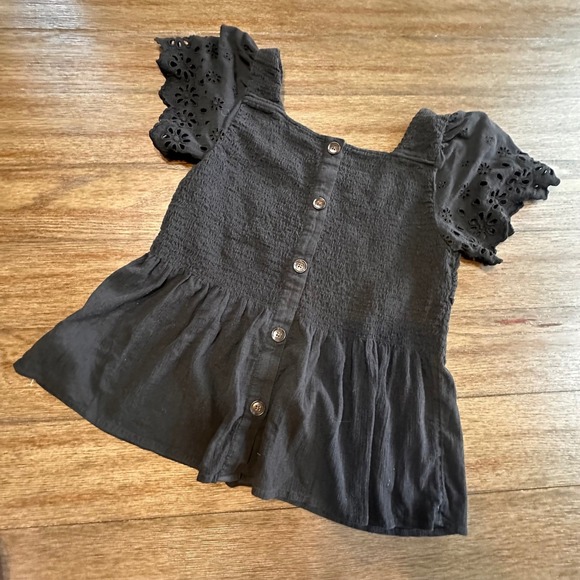 Madewell Womens Top M Black Eyelet Flutter Sleeve Smocked Peplum Blouse - Picture 2 of 11